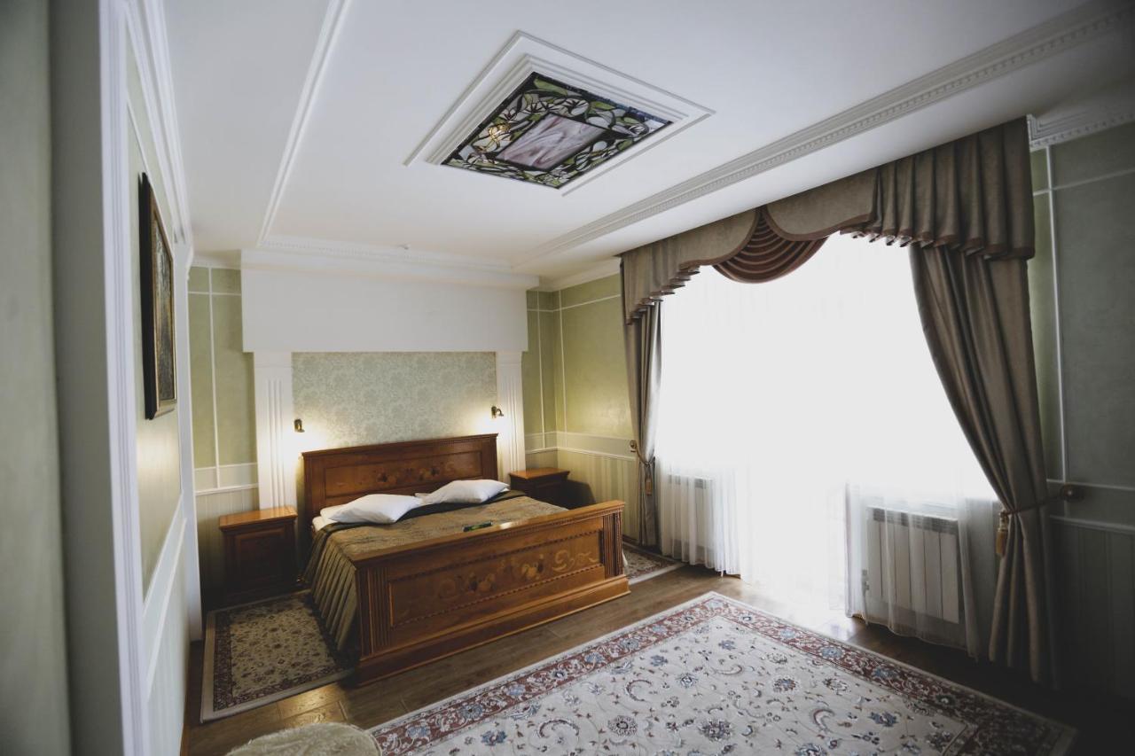 Hotel Solnichnaia Dolyna Poljana Exterior foto